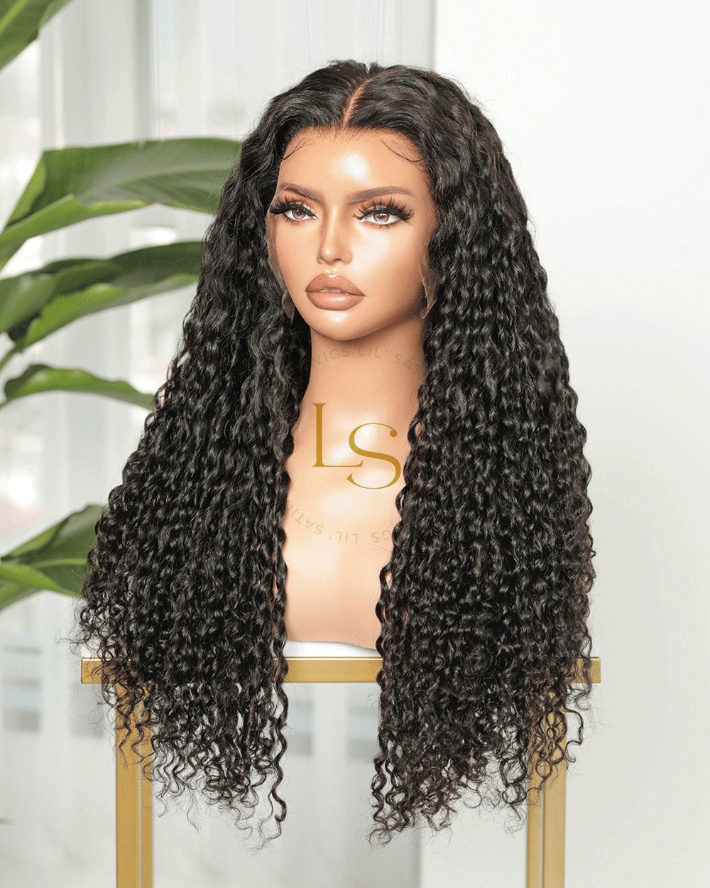 Amaya - Curly natural black hair